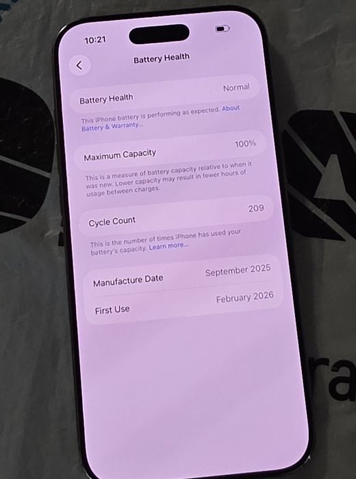 256GB iPhone 17 Air Гаранция ЗОРА 2028г. Cloud White | Бял