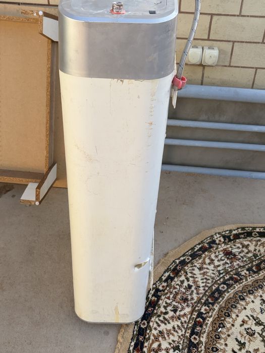 Продам Ariston Velis Evo