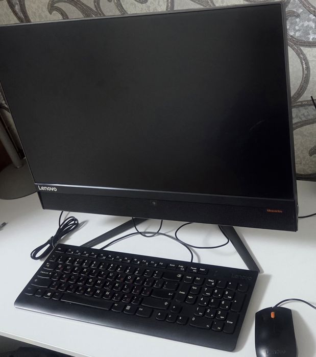 Продам моноблок Lenovo