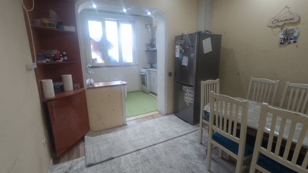 Продам 3-х комнатную переделланого 4-х, Метро хамза