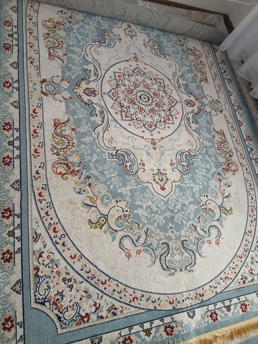 Красивый ковёр 2×3.