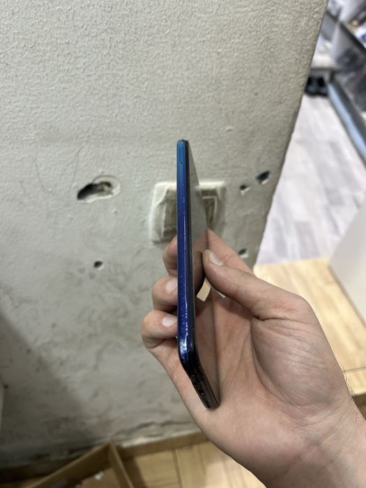Vivo y12s holati yaxshi ishlashlariyam yaxshi xotirasi 32gb