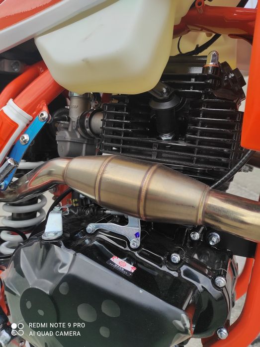 300 кубика Мощен Кросов Мотор модел 2024г