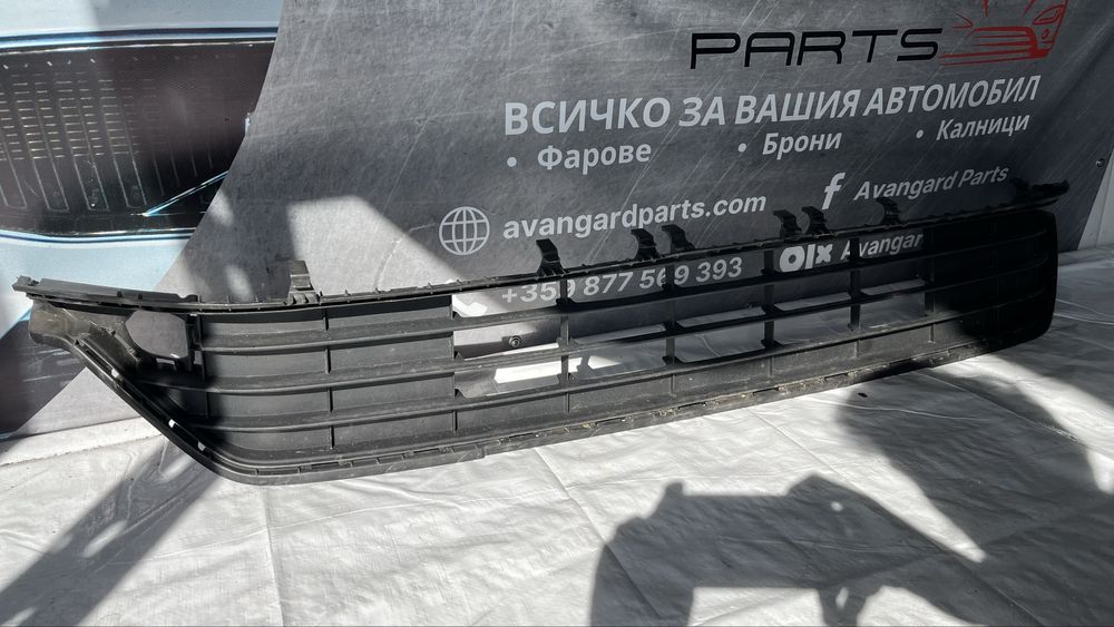 Решетка VW Golf Sportsvan 2018-