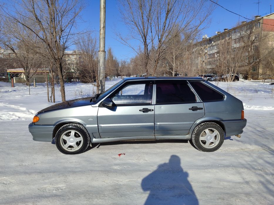 Ваз(Lada) 2114 год выпуска 2005