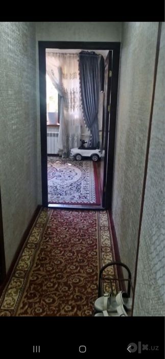 Uchtepa 22 kvartalda 2 xonali fayzli xonadon sotiladi