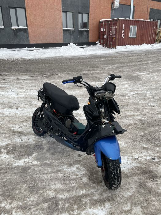 Продам мопед макси