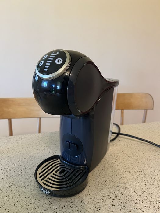Aparat de cafea/Espressor De Longhi Dolce Gusto