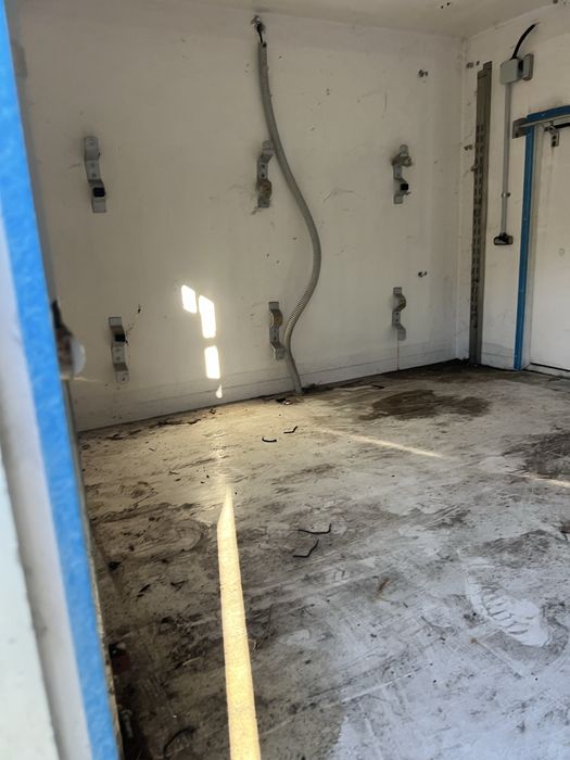 Термоизолиран фургон 4.15-2.15