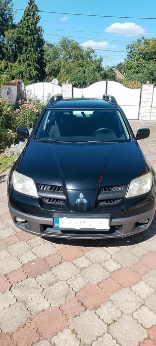 Mitsubishi Outlander 2006 2.0 litri Benzina