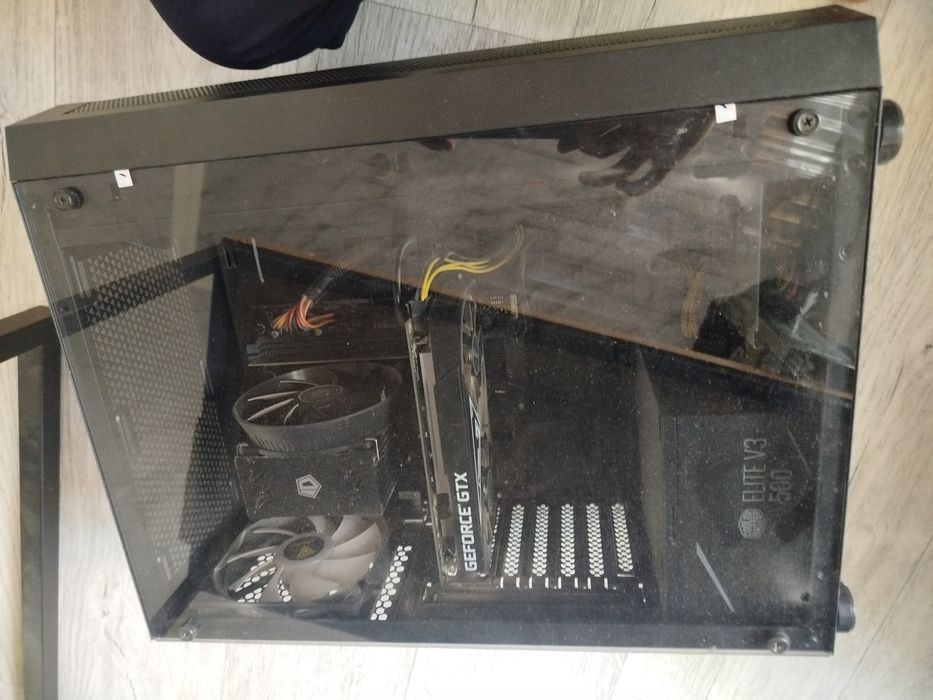 Pc case holati Alo gaming uchun terilgan