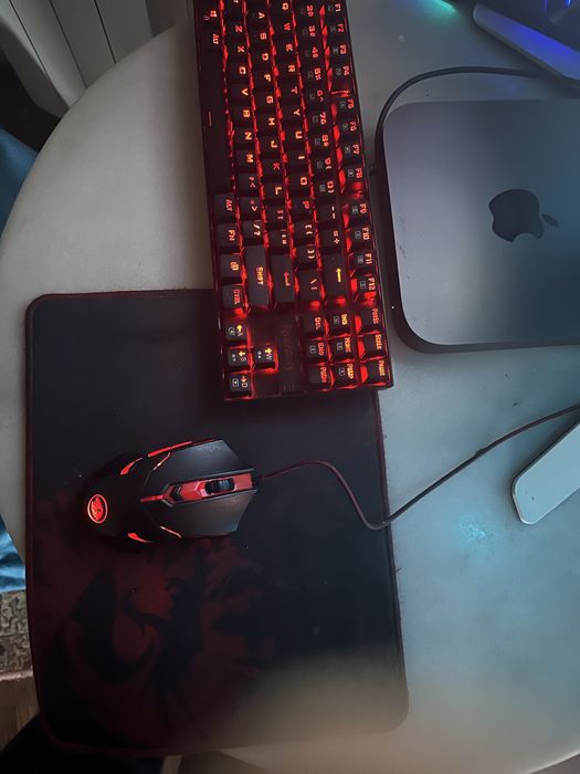 MacMini 2018 16GB+ Alienware25 + Redragon Archelon