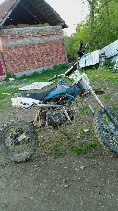 Vand doua cross-uri