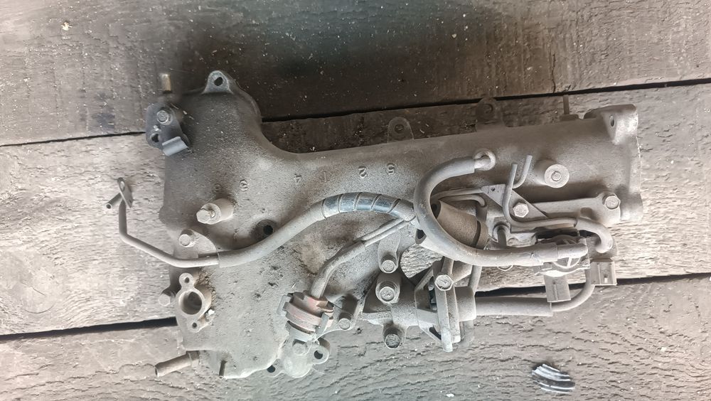 Запчасти по двигателю