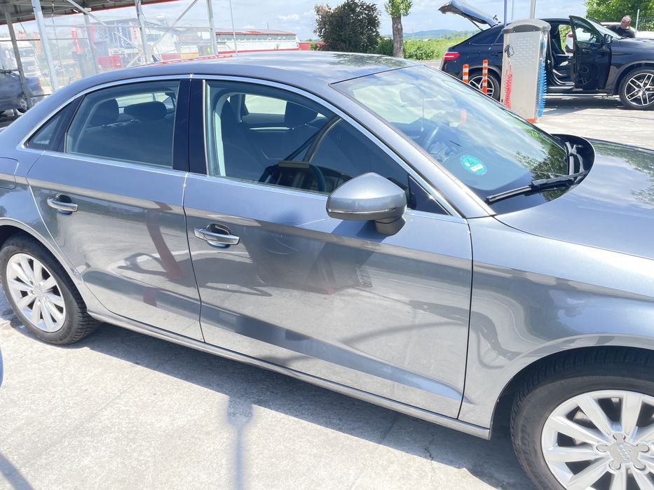 Audi A3 Limousine Sedan 1.6 TDI EURO 6 ITP 2028 Impecabila