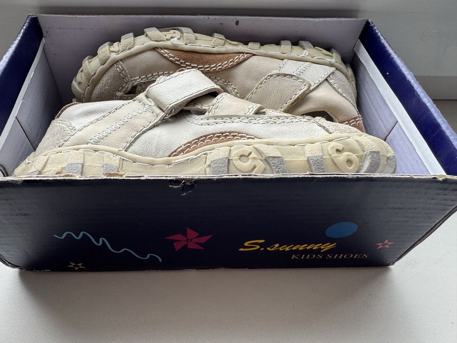 Pantofi piele marimea 26 NOI