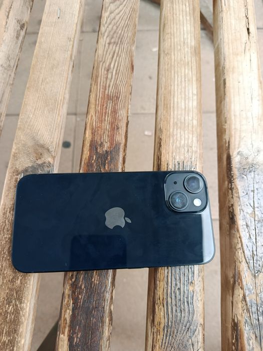 Iphone 14 b/ u holati zor aybi yo