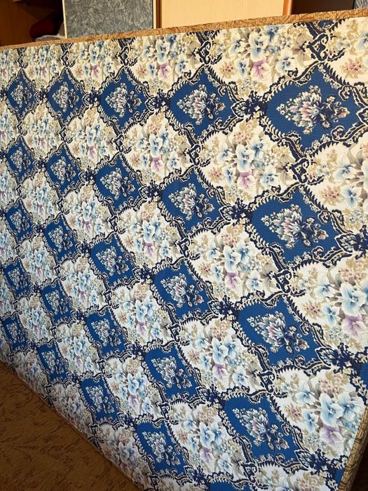 Продам кровать с матрацом