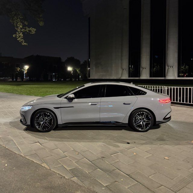 Byd han smart 701km