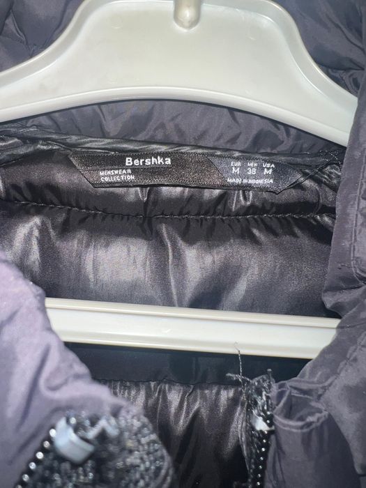 Vesta bărbați Bershka mărime 38/M