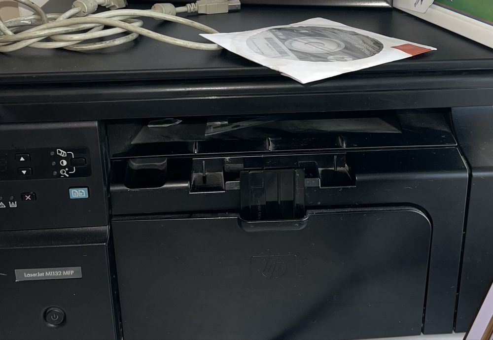 Принтер HP LaserJet Pro M1132 MFP.