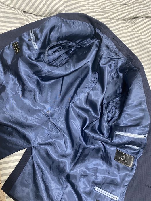 Продаётся Костюм