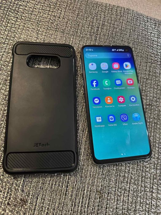 Продавам Samsung galaxy s10e