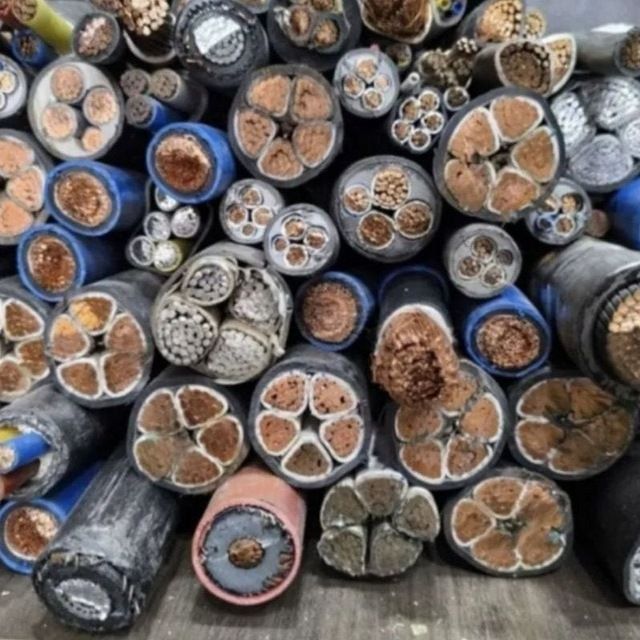 Metallom xar xil turdagi metalom olamiz kelishilgan narxda