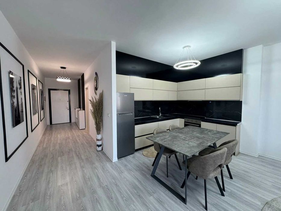 Продава се Двустаен апартамент в София, Дружба 1 - 71 кв.м за 1691 €/кв.м - Снимка #2