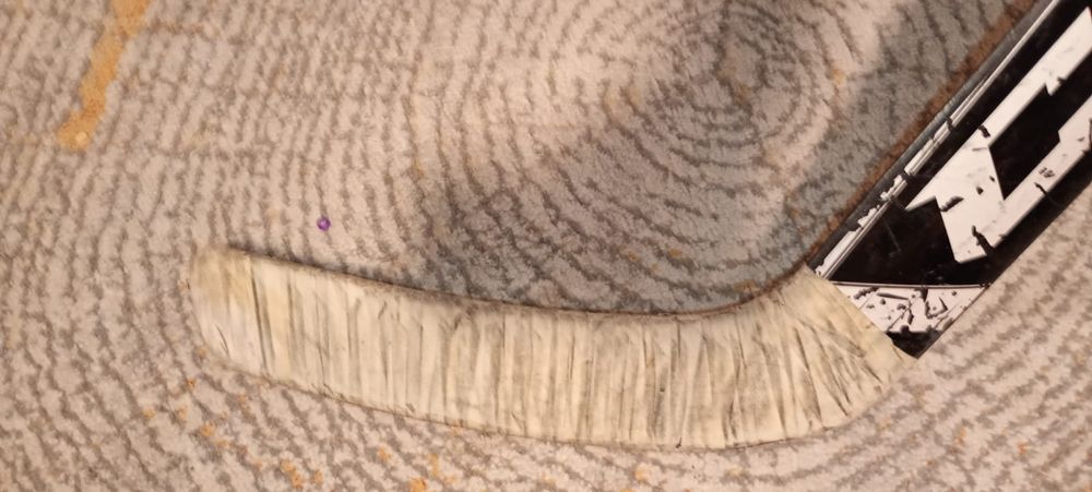 Crosa hochei portara CCM Junior si patine Bauer