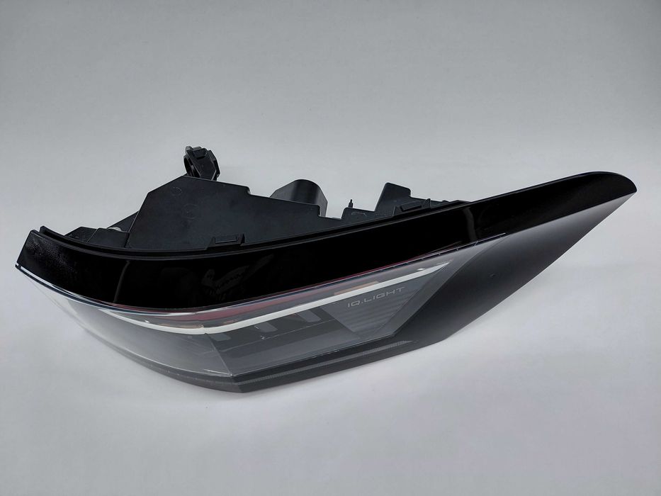 3J0945208 Нов Десен Стоп IQ Light VW Passat B9