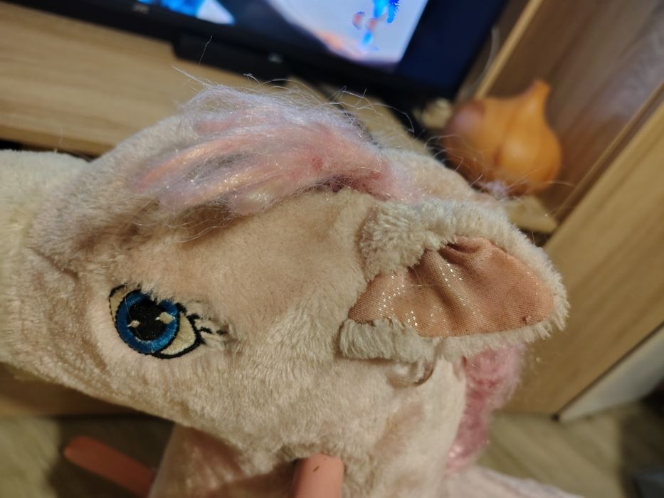 Розово люлеещо пони