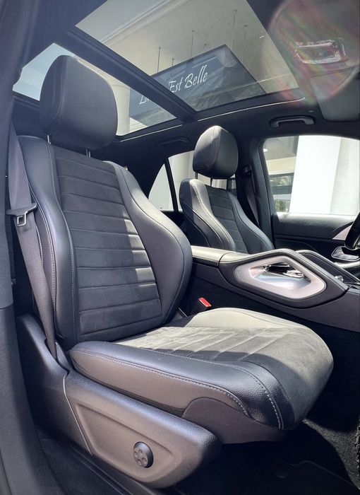 Mercedes Benz GLE 300d AMG Pack!