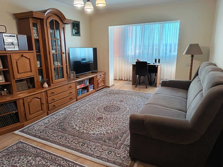 Vanzare apartament 2 camere