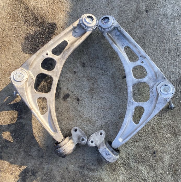 Носачи за Бмв Е46 без разбито!!!