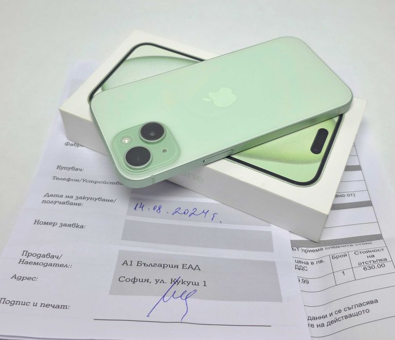 iPhone 15 128GB Green