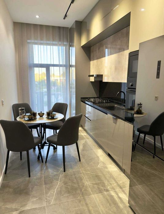 Новомосковская ЖК БАРОККО 83м2 продается квартира с хай-тек ремонтом