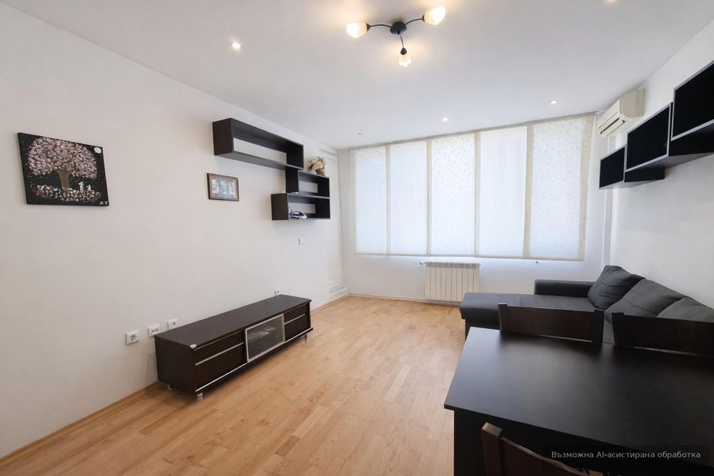 Дава се под наем Двустаен апартамент в София, Люлин 6 - 58 кв.м за 648.21 € - Снимка #1