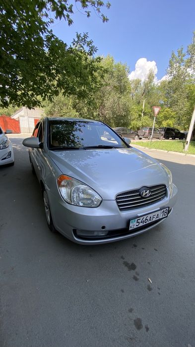 Hyundai Accent продаю