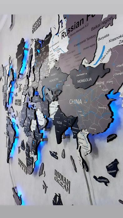 Настенная карта мира