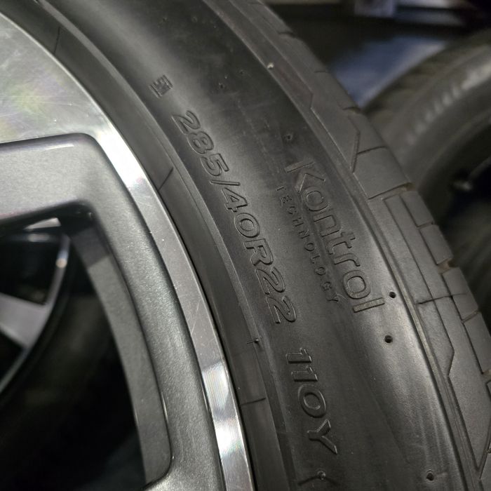 Оригинални джанти Ауди кю8 кю7 Q8 Q7 гуми 285 40 22