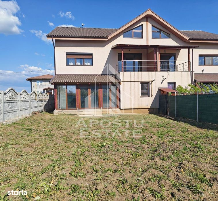 Casa de vanzare spatioasa, 5 camere si 3 bai, Giarmata, Comision 0