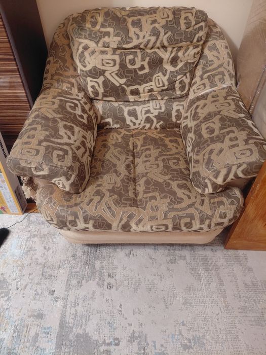 Кресло мягкое б/у