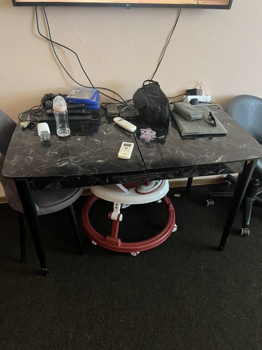 Пенал шкаф пен ашылатын стол сатылады