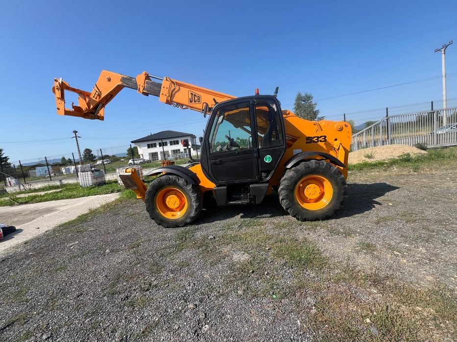 Manitou telescopic JCB