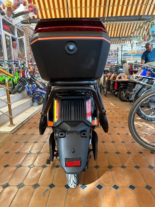 Elektro skuter dastafka bor