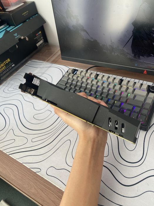 Продам видеокарту