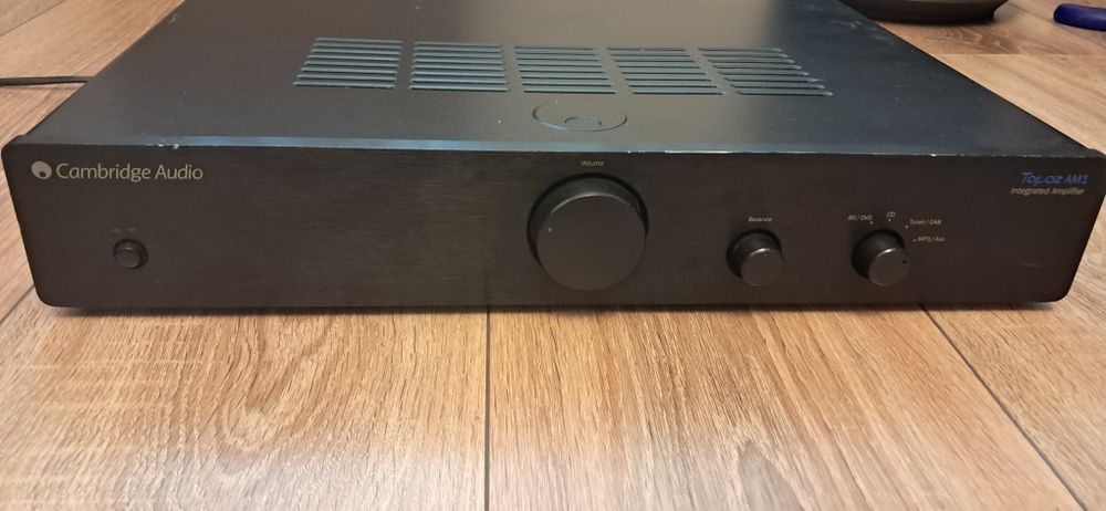 Amplificator Cambrige Audio Topaz Am1