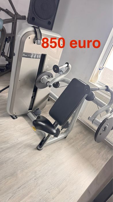 Diferite Aparate fitness, triceps, multifunctional si presa uneri