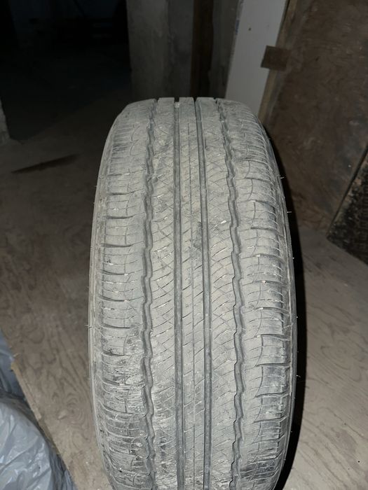 Шины летние  225/55/R19